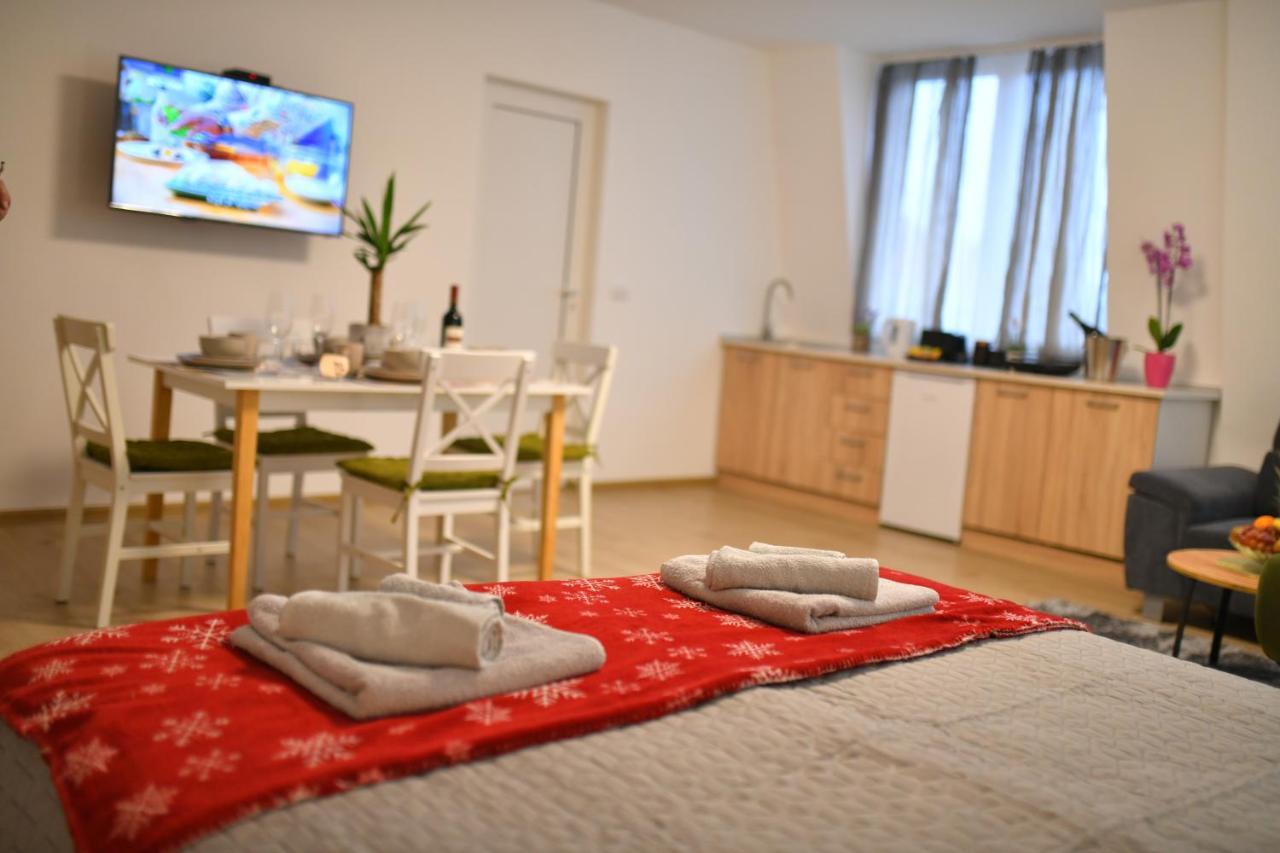 West In Apartments Čačak Eksteriør bilde