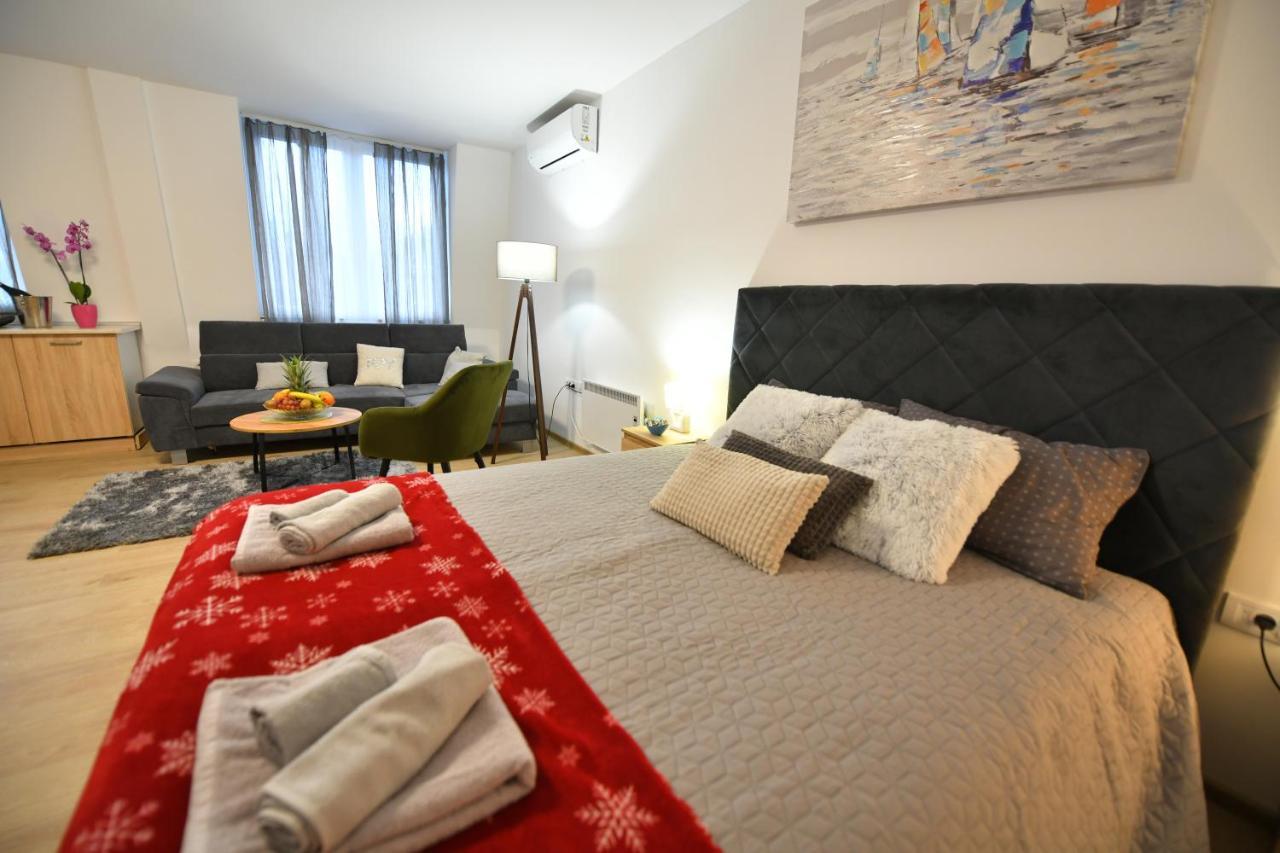 West In Apartments Čačak Eksteriør bilde