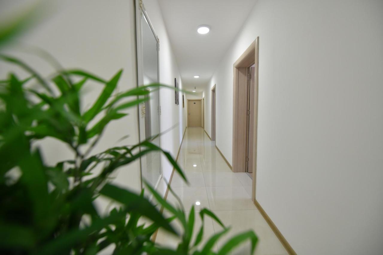 West In Apartments Čačak Eksteriør bilde