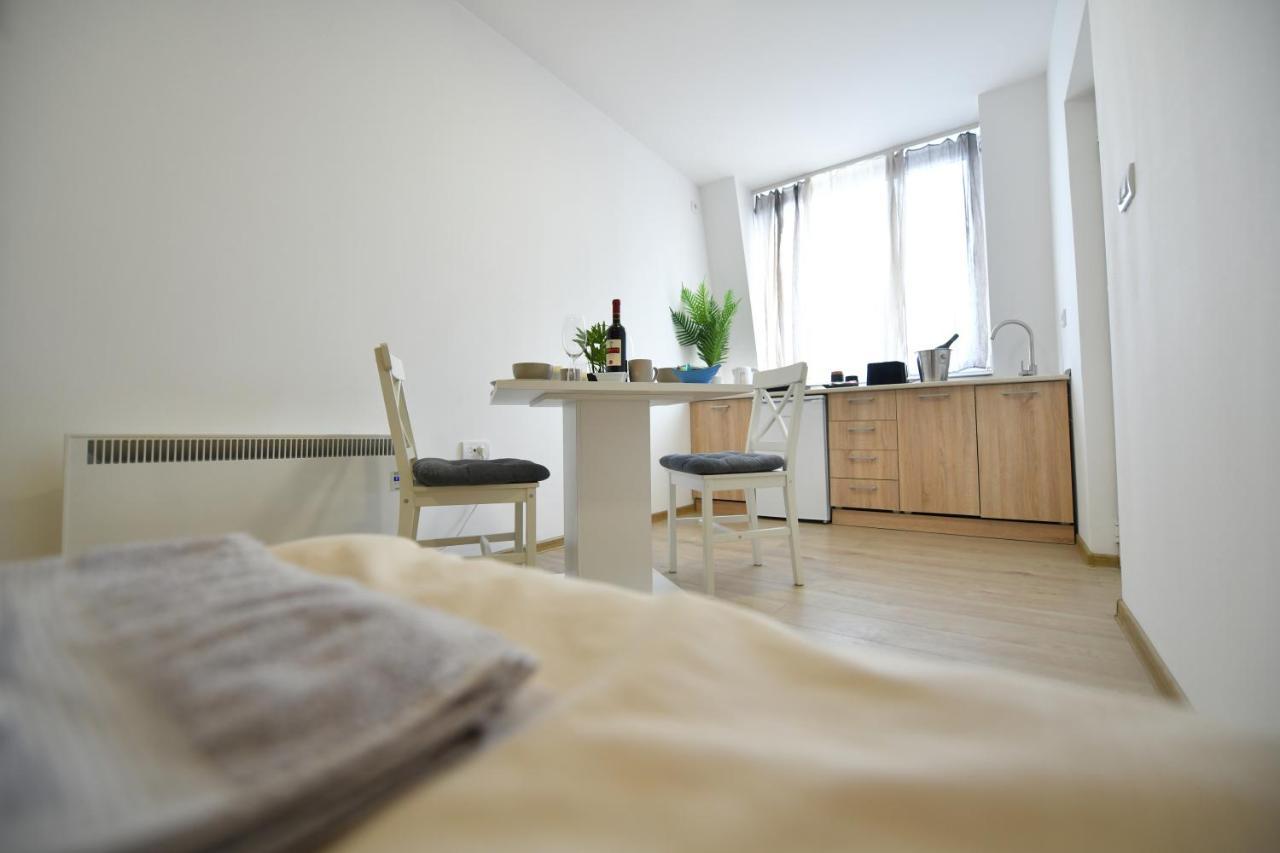 West In Apartments Čačak Eksteriør bilde