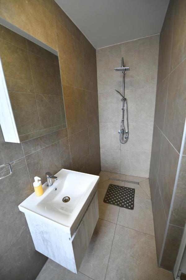 West In Apartments Čačak Eksteriør bilde