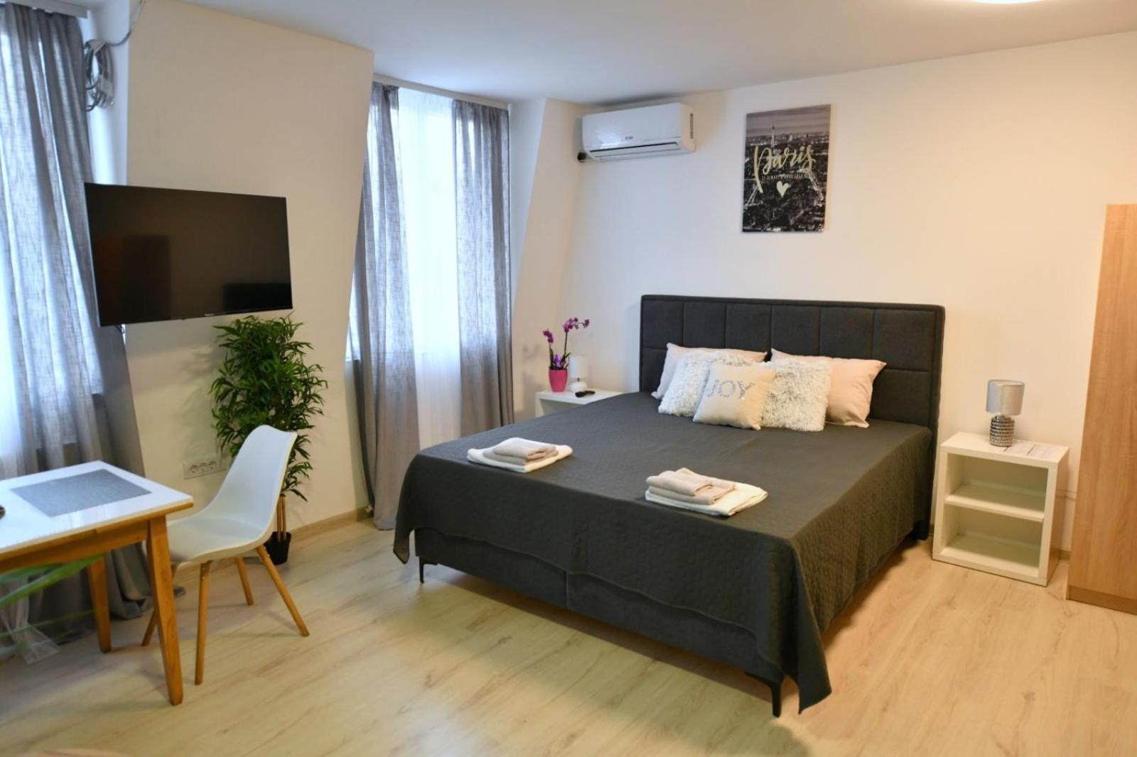West In Apartments Čačak Eksteriør bilde