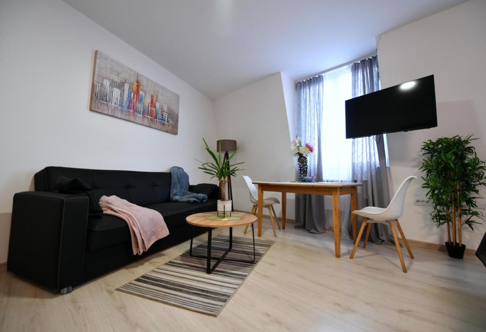 West In Apartments Čačak Eksteriør bilde